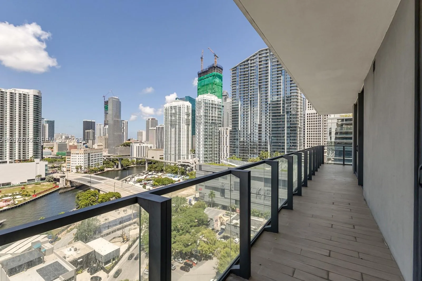 Foto de propiedad en 88 SW 7th Street 1511, Miami, FL 33130 Miami con MLS# 