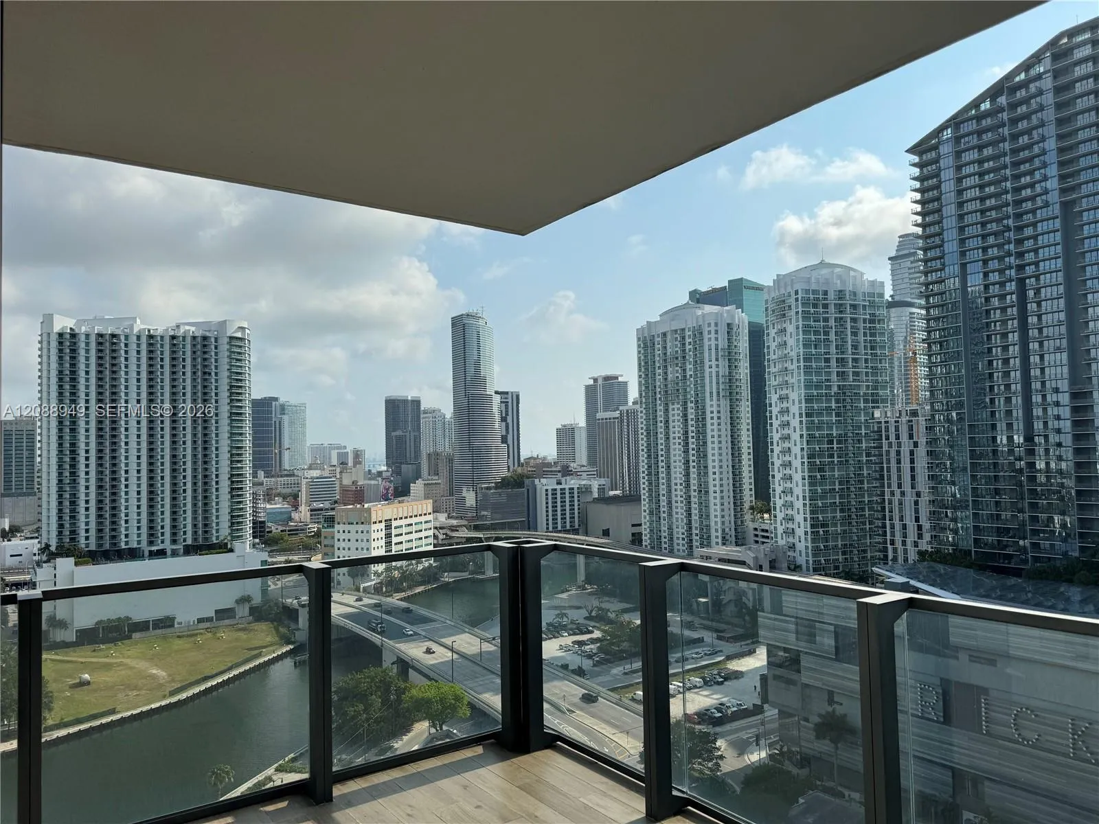 En Renta 88 SW 7th Street 1711, Miami, FL 33130, Miami, FL 33130