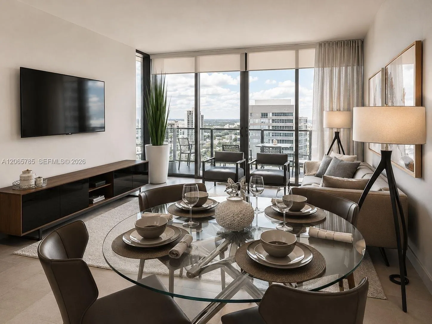 Foto de propiedad en 88 SW 7th Street 1908, Miami, FL 33130 Miami con MLS#