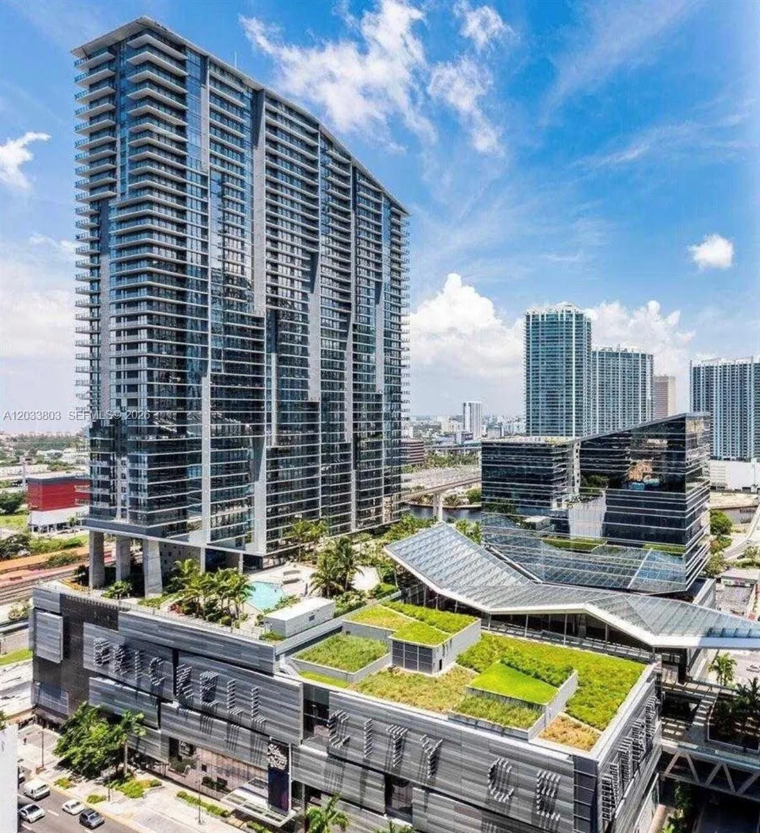 Foto de propiedad en 88 SW 7th Street 2206, Miami, FL 33130 Miami con MLS#