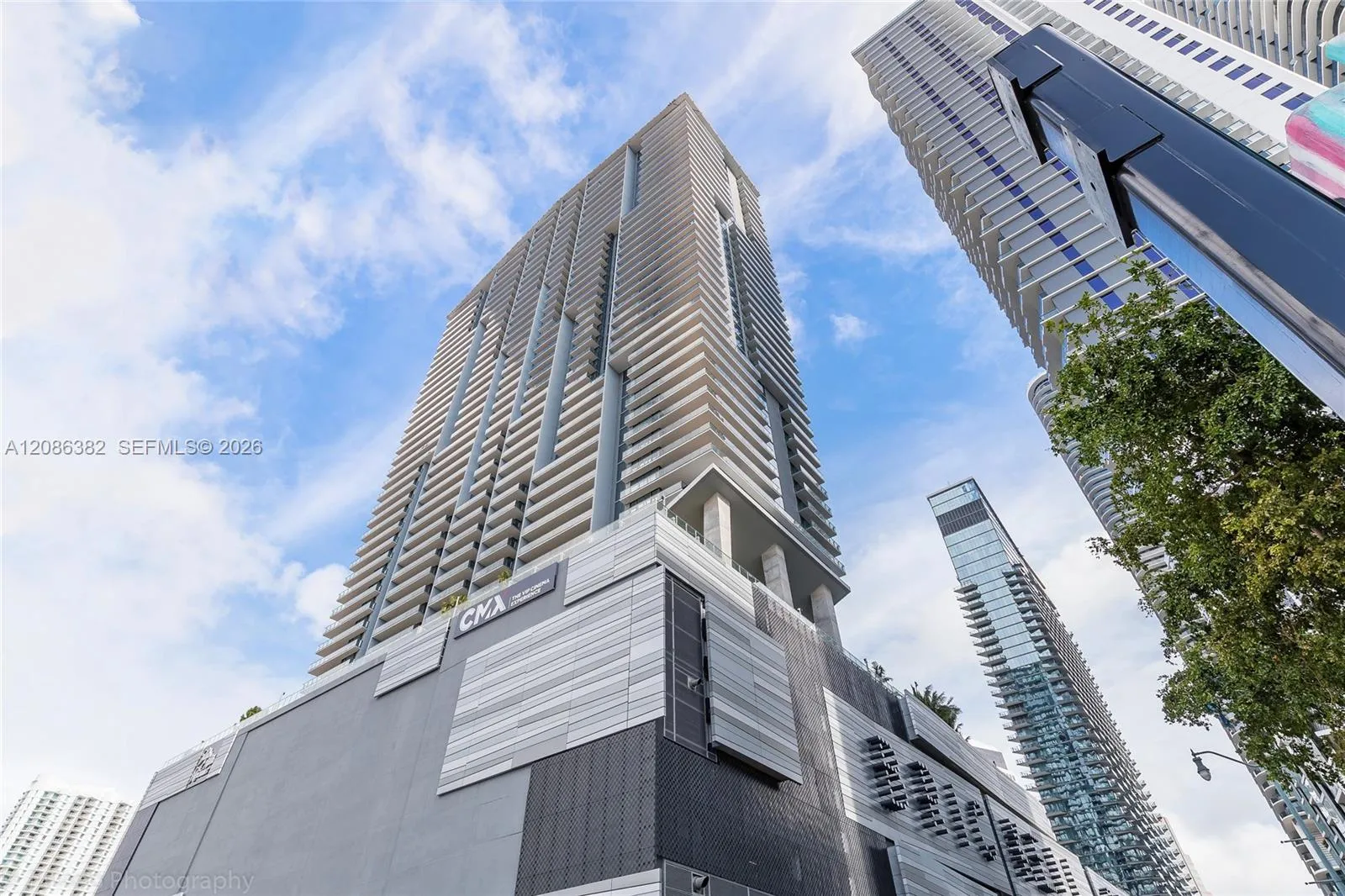 En Renta 88 SW 7th Street 2401, Miami, FL 33130, Miami, FL 33130