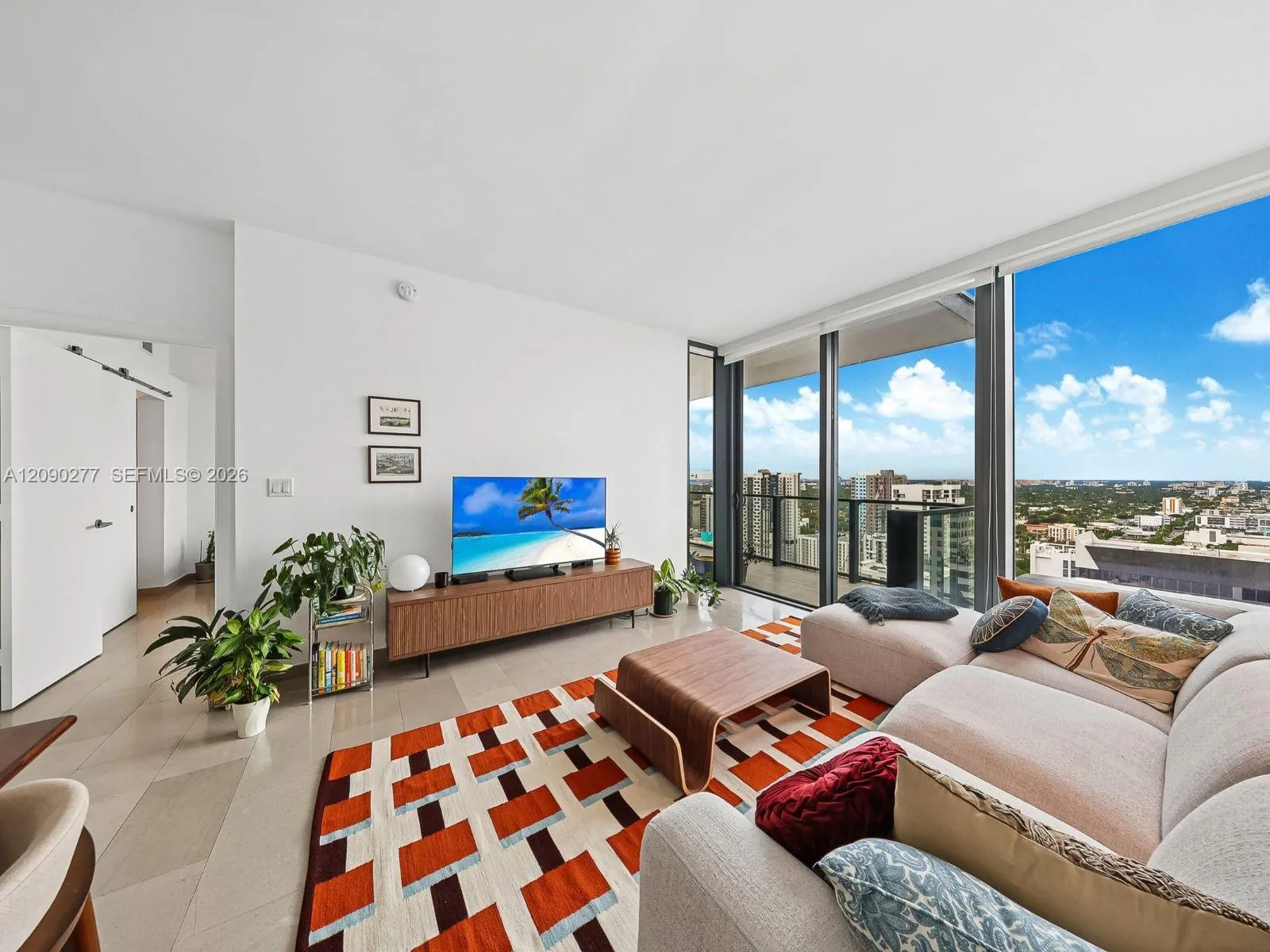 En Venta 88 SW 7th Street 2506, Miami, FL 33130, Miami, FL 33130