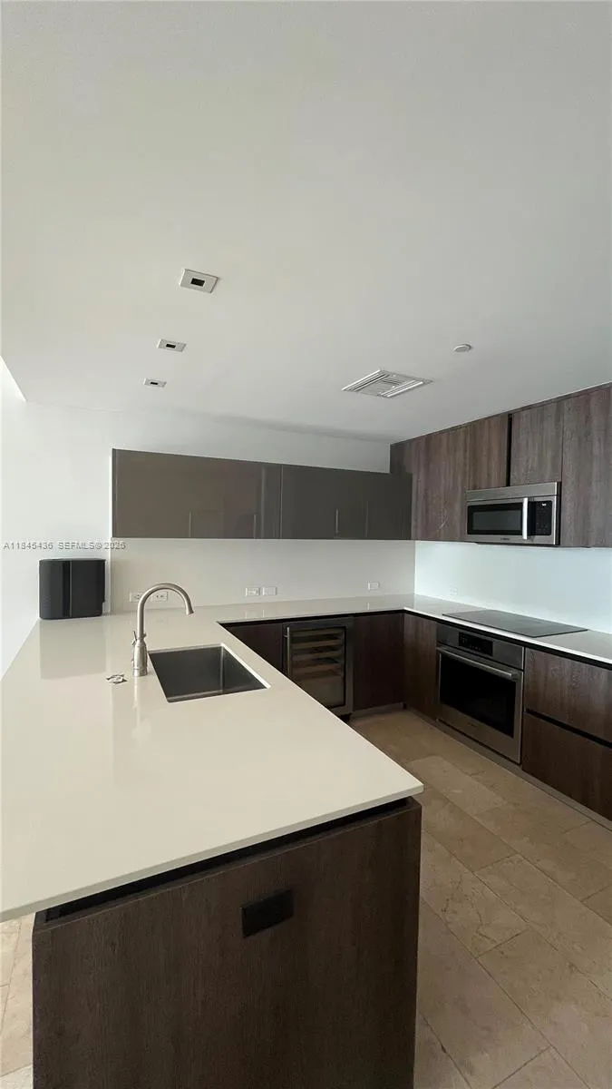 Foto de propiedad en 88 SW 7th Street 2603, Miami, FL 33130 Miami con MLS# 