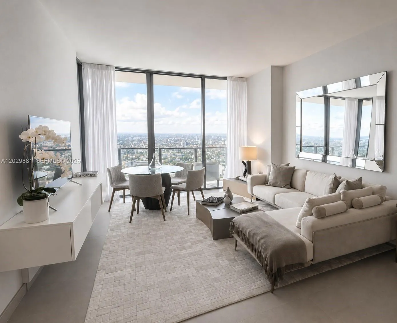 Foto de propiedad en 88 SW 7th Street 3506, Miami, FL 33130 Miami con MLS#