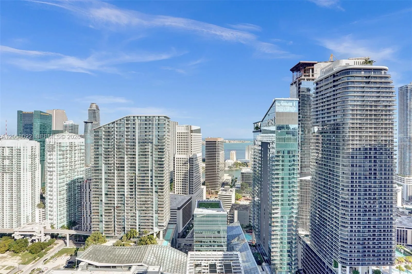 En Venta 88 SW 7th Street 4011, Miami, FL 33130, Miami, FL 33130