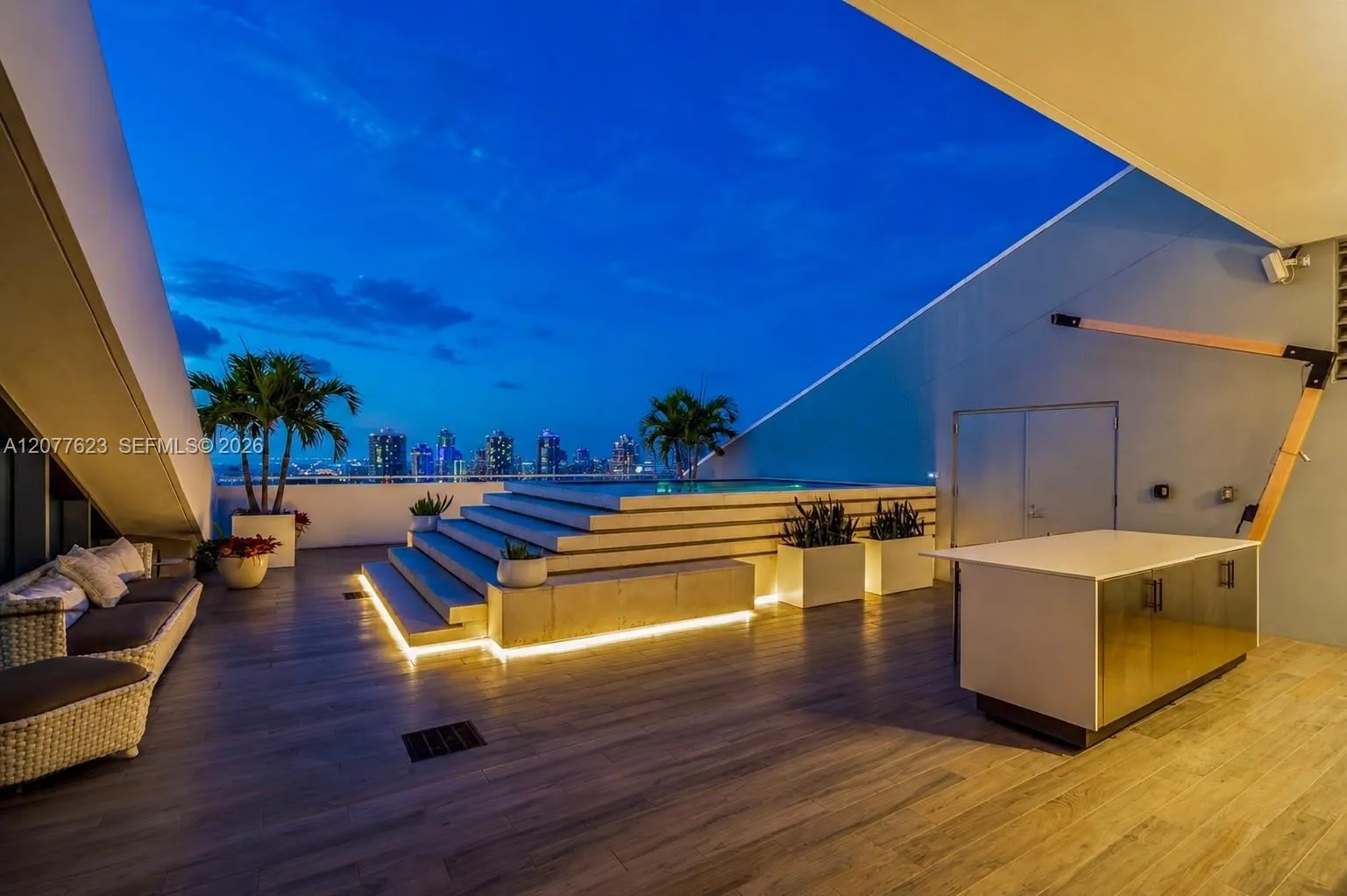 En Renta 88 SW 7th Street 4203, Miami, FL 33130, Miami, FL 33130