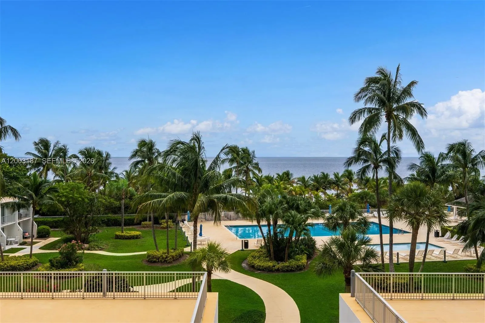 Foto de propiedad en 881 Ocean Drive 3E, Key Biscayne, FL 33149 Key Biscayne con MLS# 