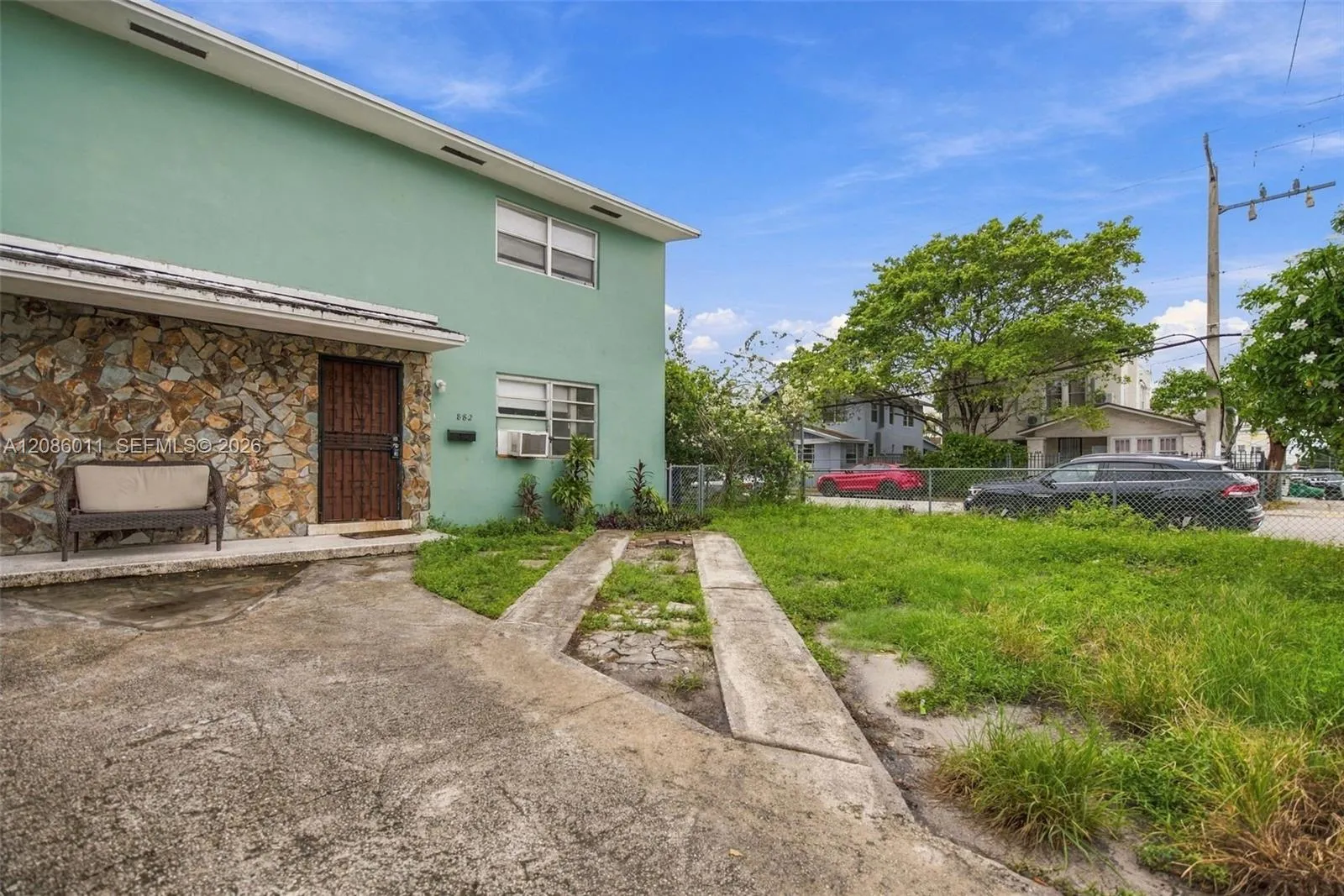 En Renta 882 NW 2nd Street, Miami, FL 33128, Miami, FL 33128