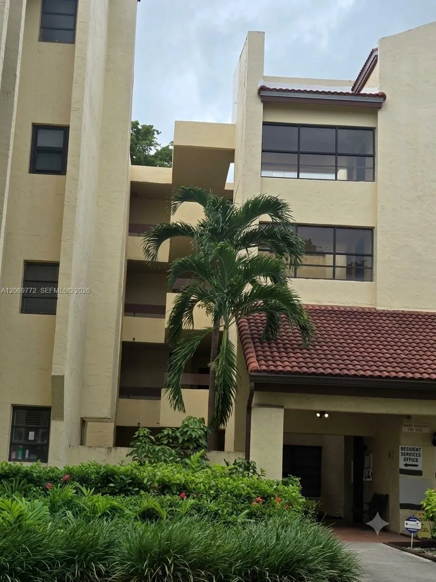 En Renta 8820 SW 123rd Court L102, Miami, FL 33186, Miami, FL 33186