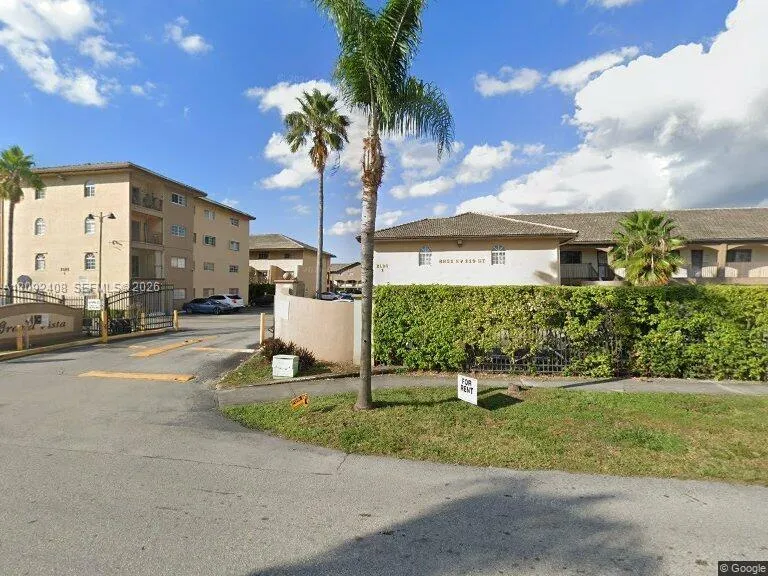 En Venta 8851 NW 119th Street 6113, Hialeah Gardens, FL 33018, Hialeah Gardens, FL 33018