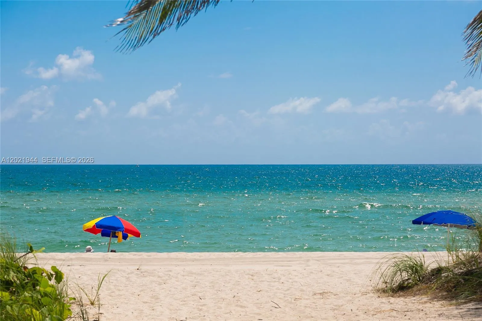 Foto de propiedad en 8855 Collins Avenue 6F, Surfside, FL 33154 Surfside con MLS# 