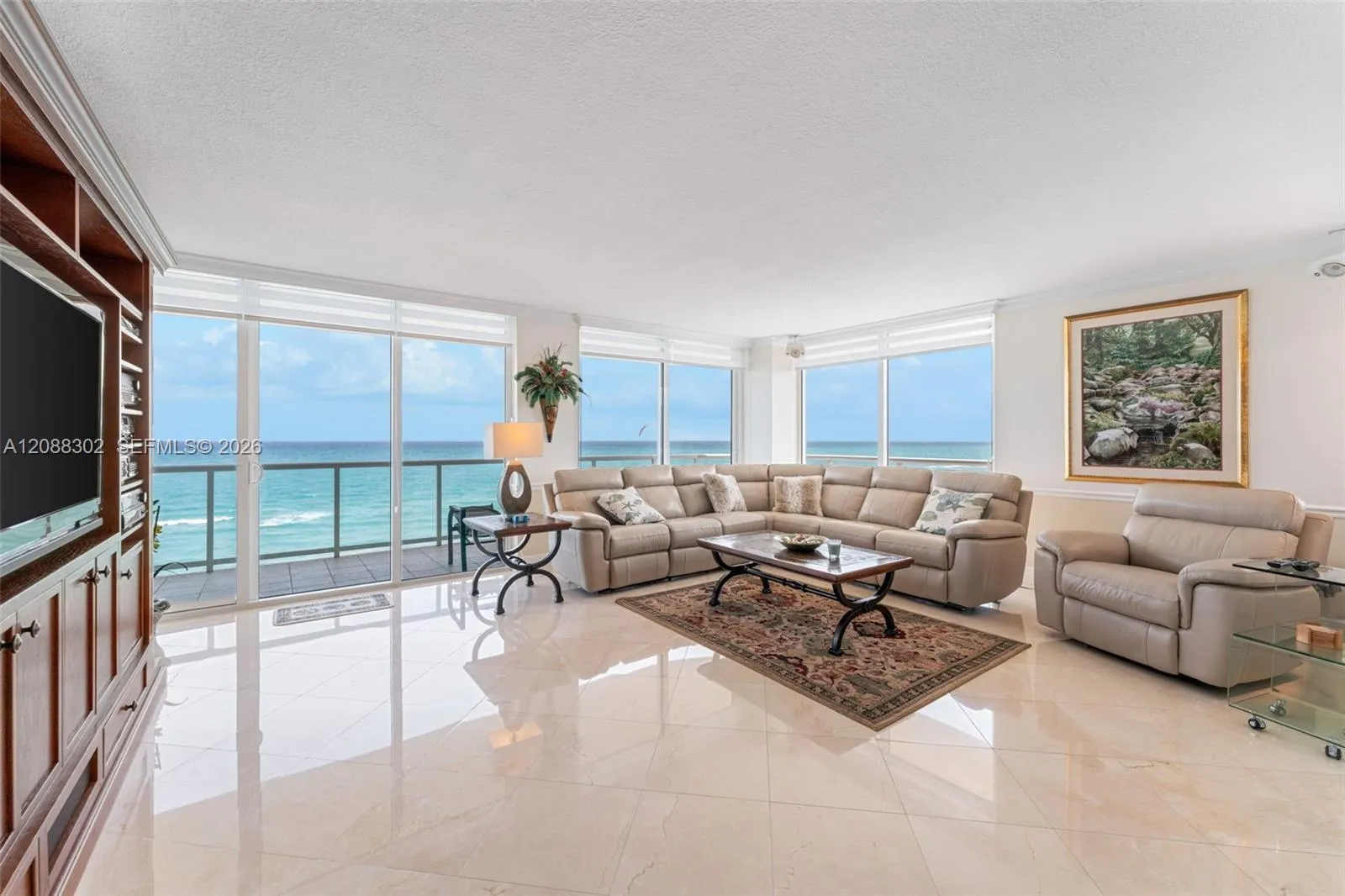 En Renta 8855 Collins Avenue 8J, Surfside, FL 33154, Surfside, FL 33154