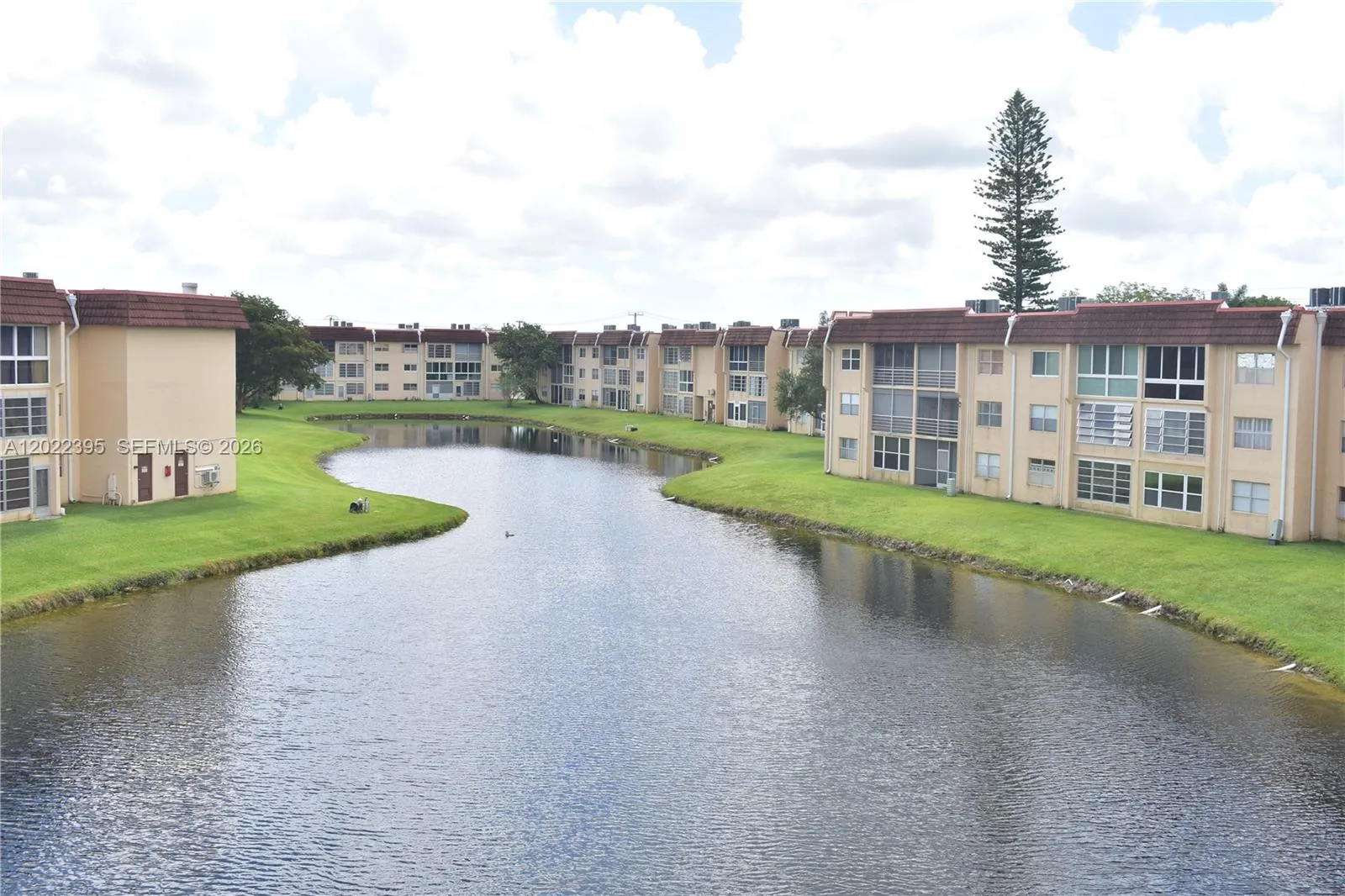 En Venta 8861 Sunrise Lakes Boulevard 305, Sunrise, FL 33322, Sunrise, FL 33322