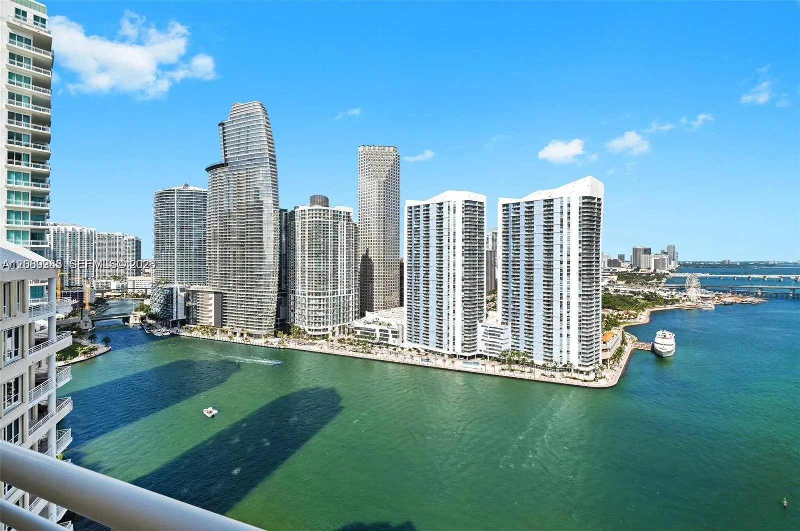 En Renta 888 Brickell Key Drive 2912, Miami, FL 33131, Miami, FL 33131