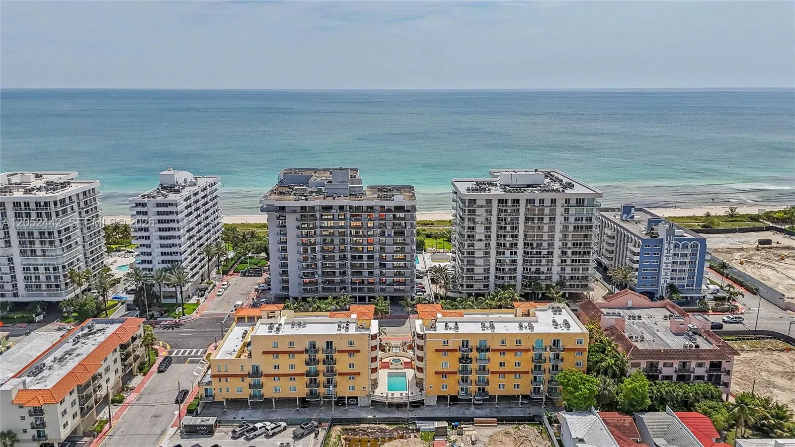 Foto de propiedad en 8888 Collins Avenue 115, Surfside, FL 33154 Surfside con MLS# 