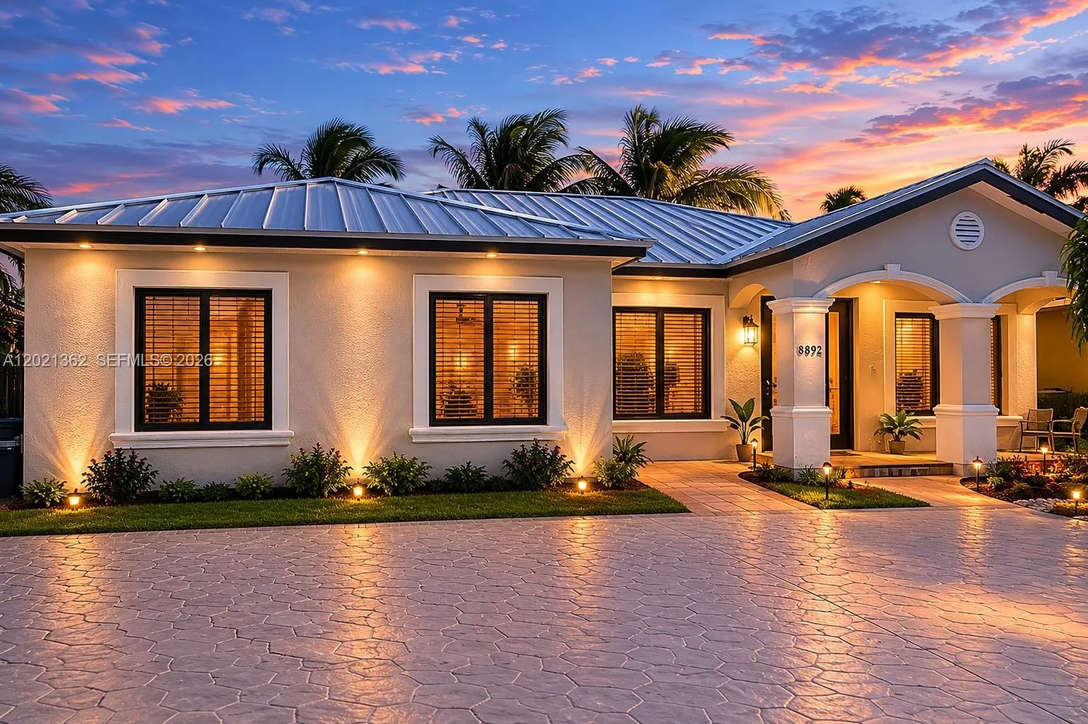 Vendido 8892 NW 167th Street, Miami Lakes, FL 33018, Miami Lakes, FL 33018