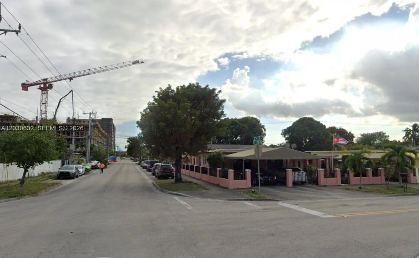 Foto de propiedad en 890 E 28th Street, Hialeah, FL 33013 Hialeah con MLS# 