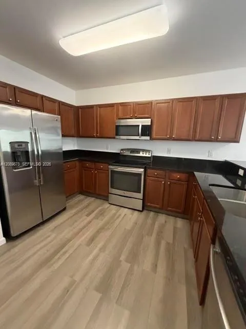 En Renta 8900 NW 97th Avenue 210, Doral, FL 33178, Doral, FL 33178