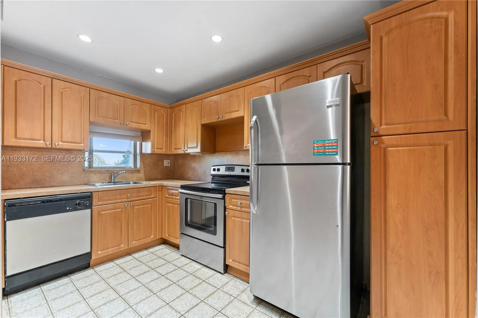 En Venta 8901 S Hollybrook Boulevard 303, Pembroke Pines, FL 33025, Pembroke Pines, FL 33025
