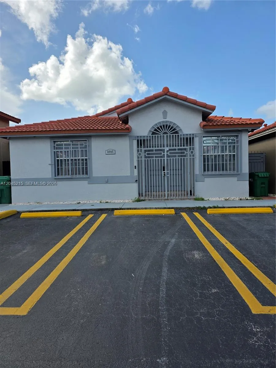 En Renta 8905 NW 121 Street 0, Hialeah, FL 33018, Hialeah, FL 33018