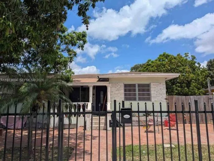 Vendido 891 NW 32nd Street, Miami, FL 33127, Miami, FL 33127