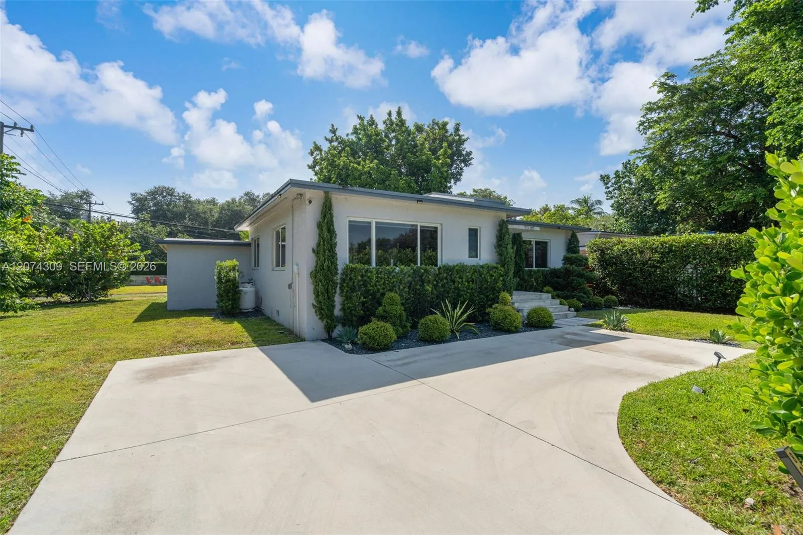 En Venta 8911 N Miami Avenue, El Portal, FL 33150, El Portal, FL 33150