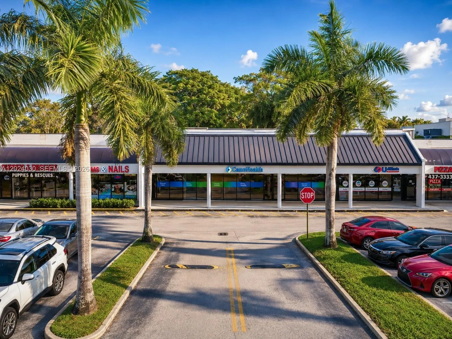 Foto de propiedad en 8919 Taft Street, Pembroke Pines, FL 33024 Pembroke Pines con MLS# 