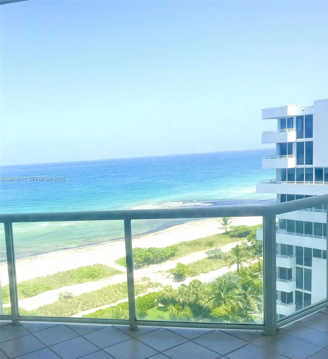 En Renta 8925 Collins Avenue 11J, Surfside, FL 33154, Surfside, FL 33154
