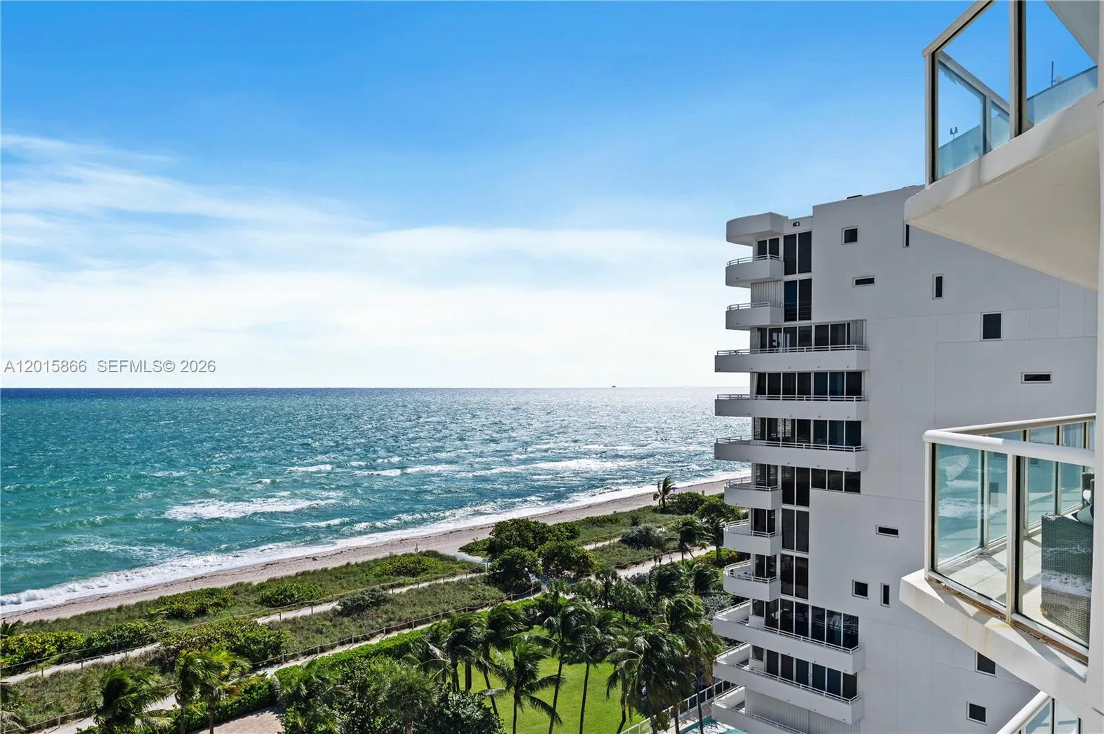 Foto de propiedad en 8925 Collins Avenue 9J, Surfside, FL 33154 Surfside con MLS# 