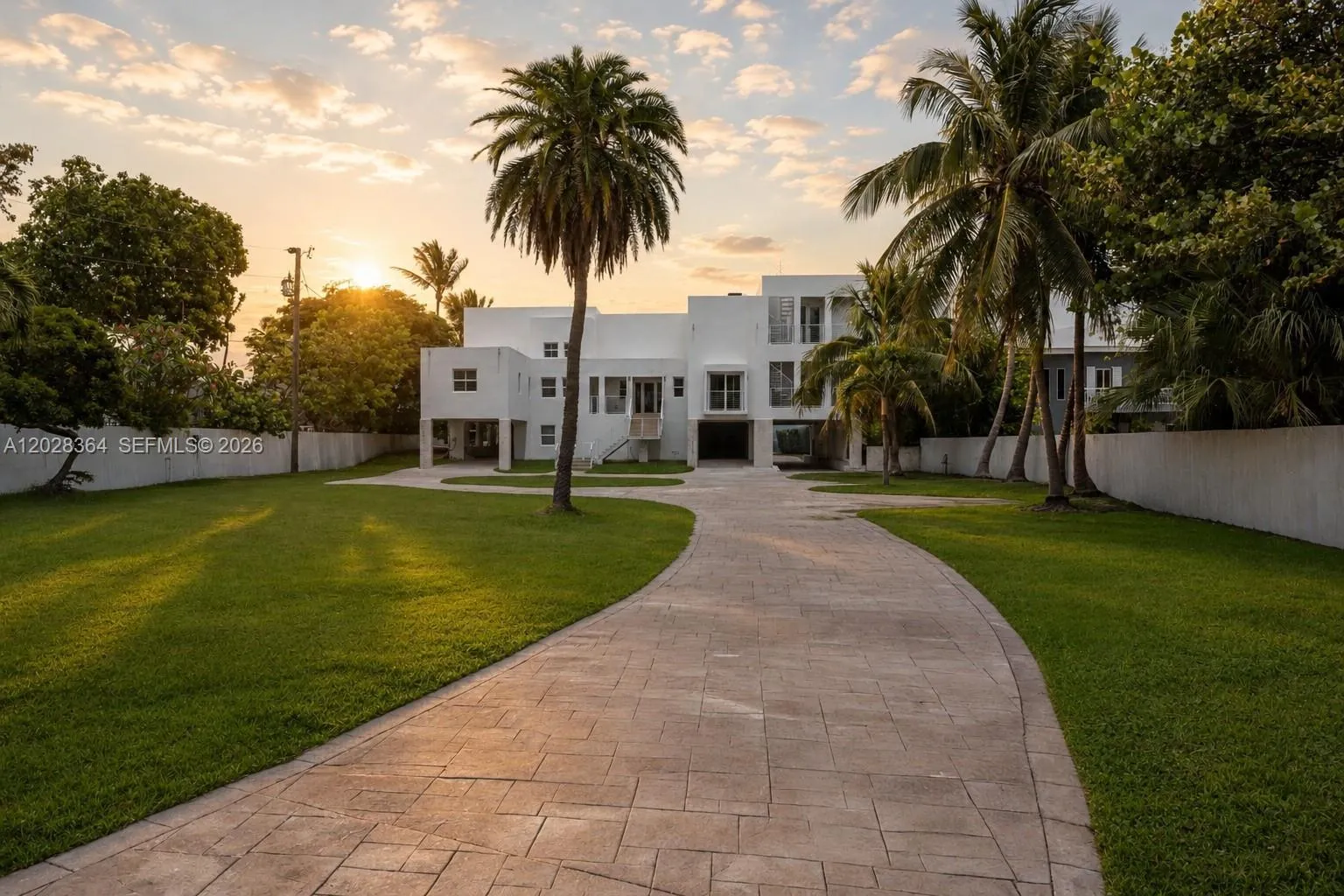 Foto de propiedad en 89401 Old Highway, Plantation Key, FL 33070 Plantation Key con MLS# 