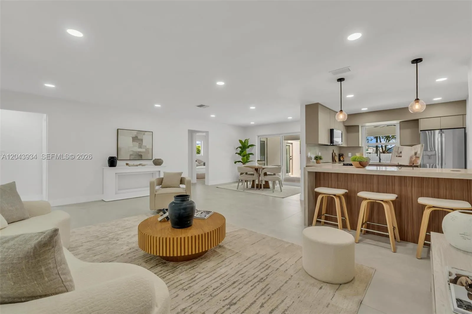 Foto de propiedad en 8970 SW 53rd Street, Cooper City, FL 33328 Cooper City con MLS# 
