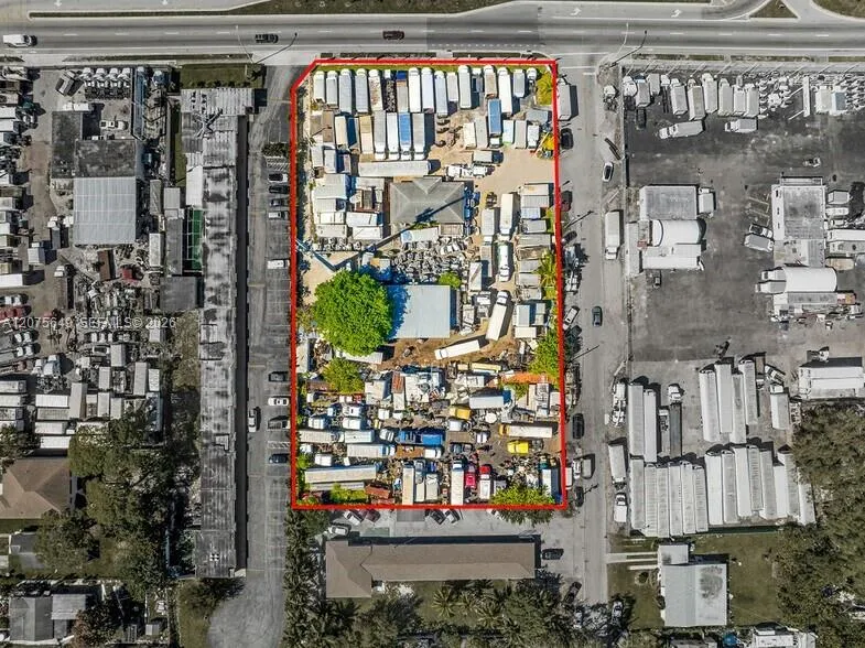 En Venta 8975 NW 27th Avenue, Miami, FL 33147, Miami, FL 33147