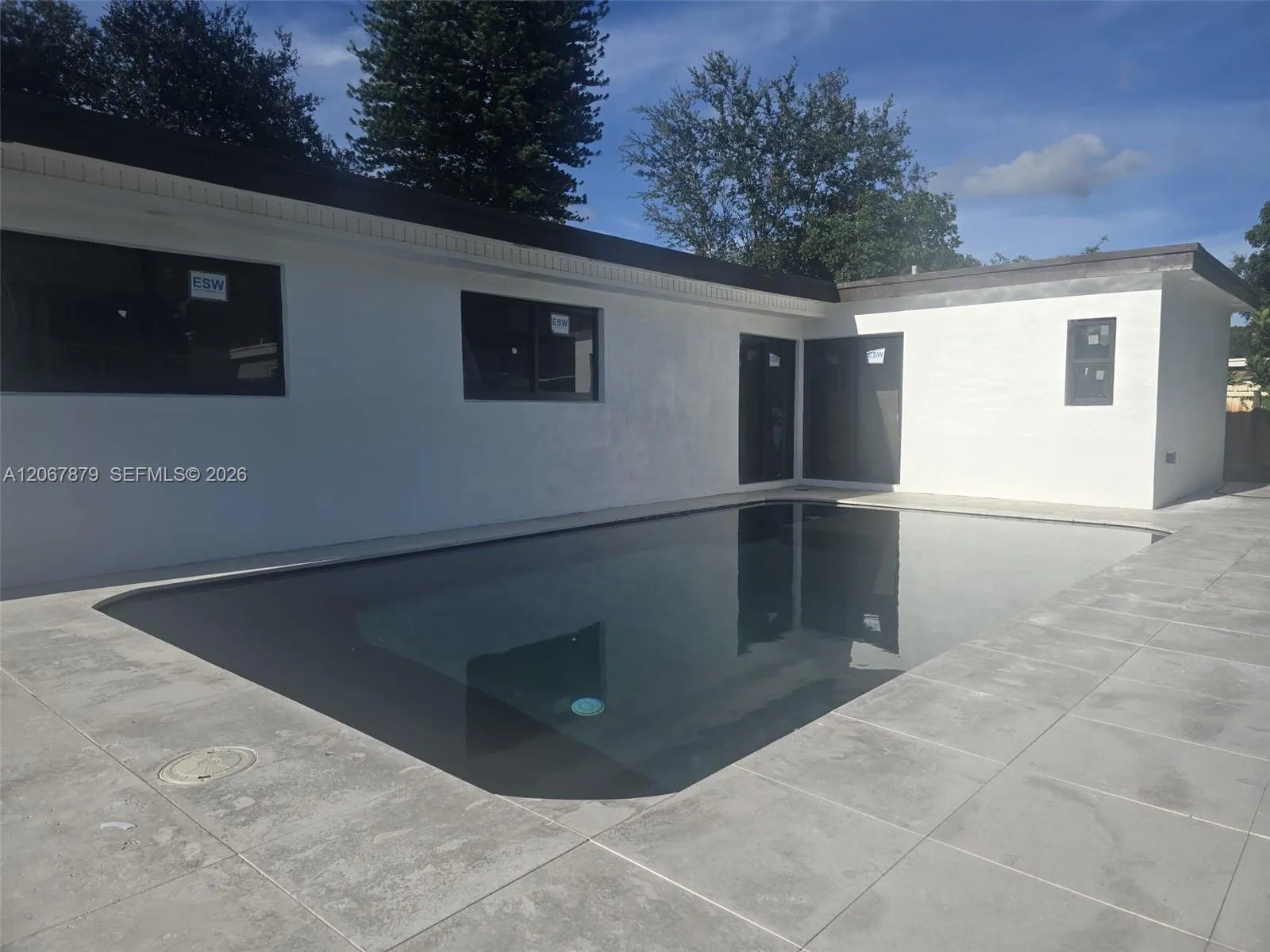 Foto de propiedad en 8978 SW 49th Street, Cooper City, FL 33328 Cooper City con MLS# 