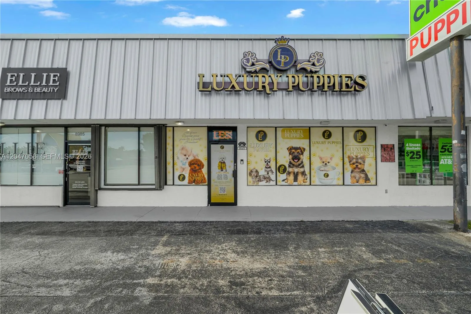 Foto de propiedad en 8981 SW 40th Street, Miami, FL 33165 Miami con MLS# 