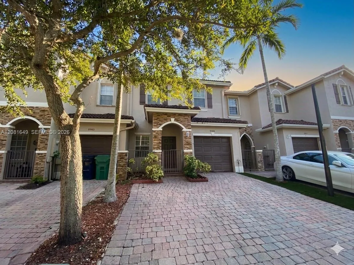 En Renta 8986 SW 225th Street ., Cutler Bay, FL 33190, Cutler Bay, FL 33190