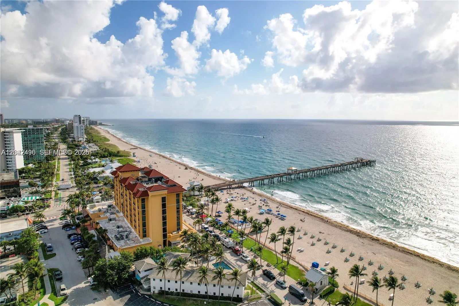 Foto de propiedad en 9 NE 20th Avenue 201, Deerfield Beach, FL 33441 Deerfield Beach con MLS# 