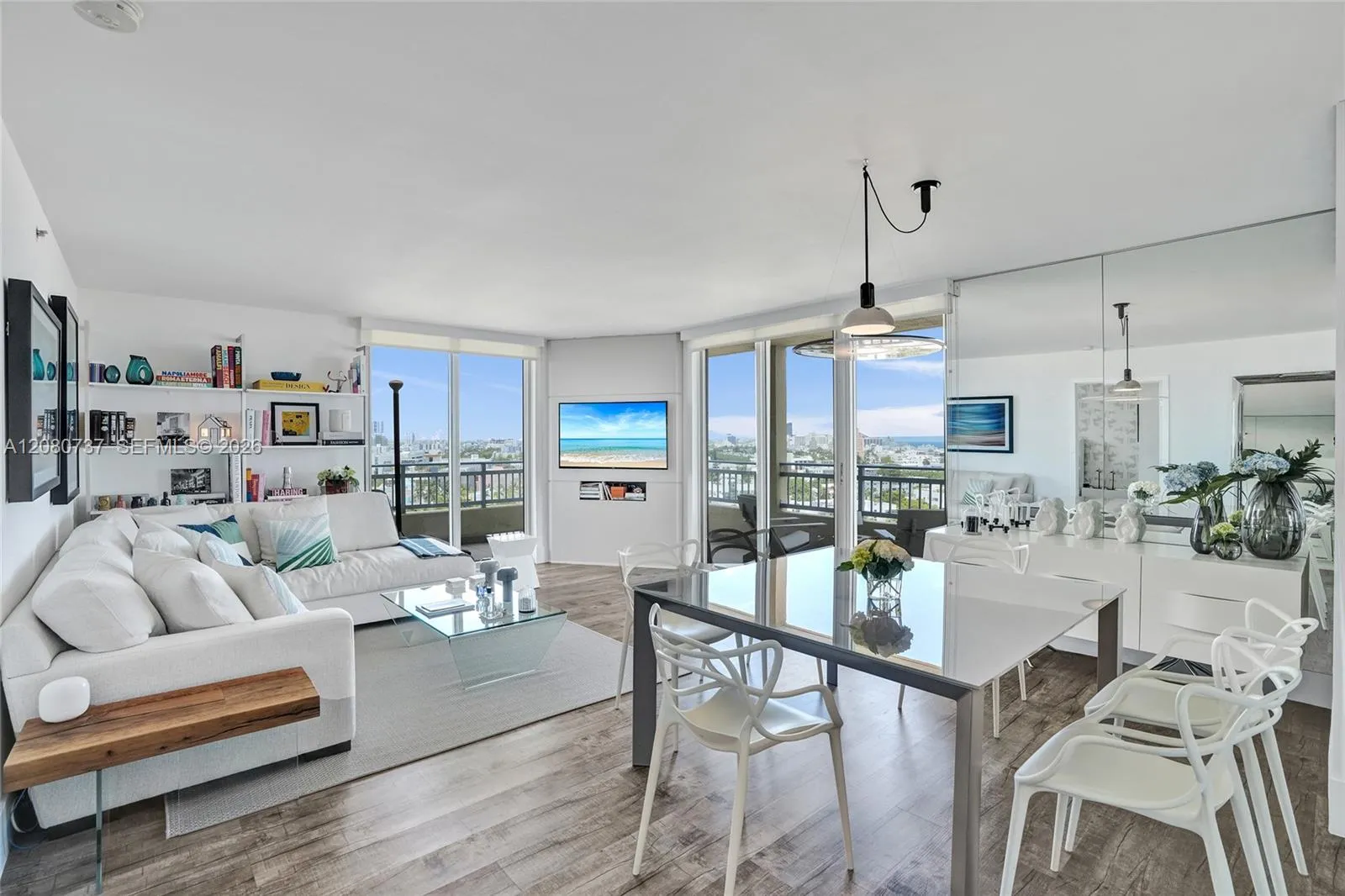 Foto de propiedad en 90 Alton Road 1411, Miami Beach, FL 33139 Miami Beach con MLS# 