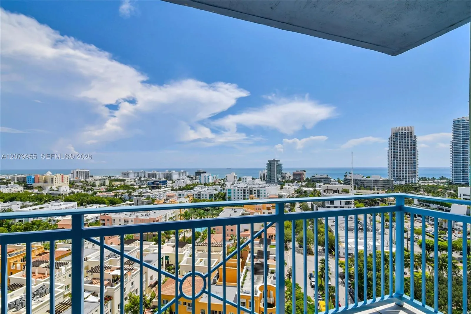 Foto de propiedad en 90 Alton Road 1809, Miami Beach, FL 33139 Miami Beach con MLS# 