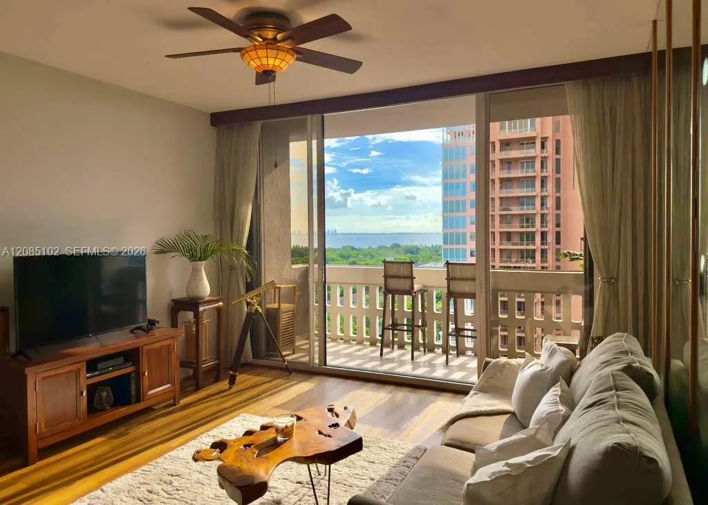 En Venta 90 Edgewater Drive PH10, Coral Gables, FL 33133, Coral Gables, FL 33133