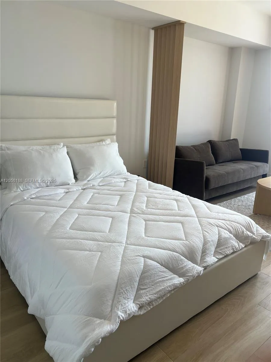 Foto de propiedad en 90 NE 32 821, Miami, FL 33137 Miami con MLS#