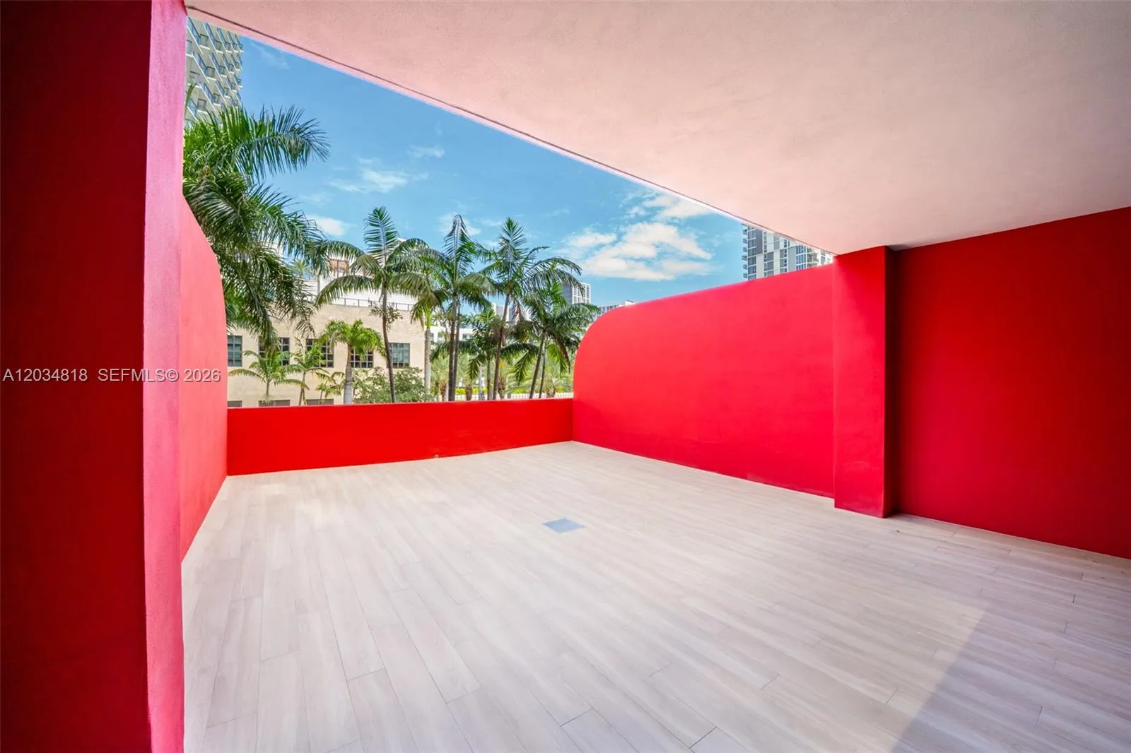 Foto de propiedad en 90 NE 32 Street 203, Miami, FL 33127 Miami con MLS#