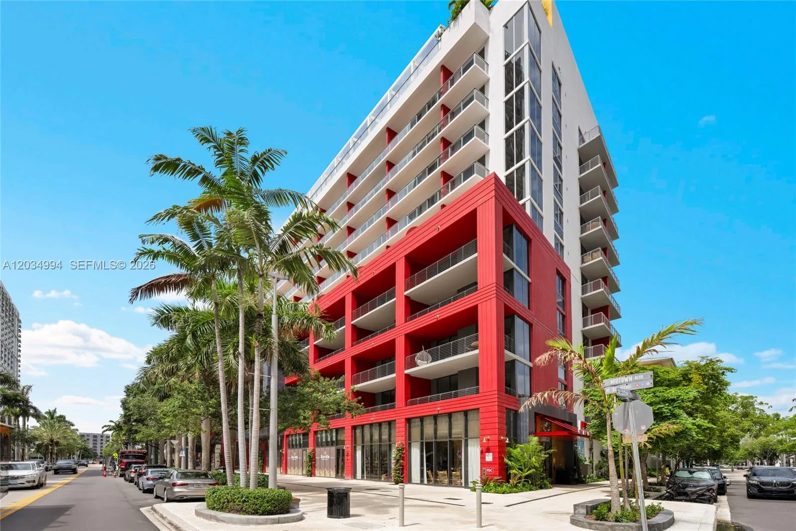 Foto de propiedad en 90 NE 32nd Street 406, Miami, FL 33127 Miami con MLS#