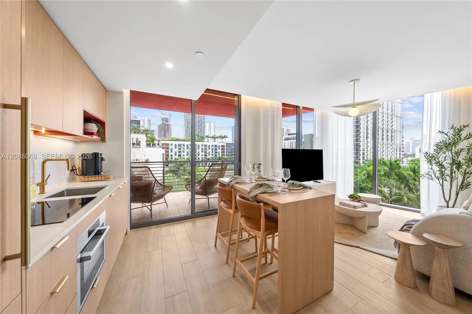 En Renta 90 NE 32nd Street 501, Miami, FL 33137, Miami, FL 33137