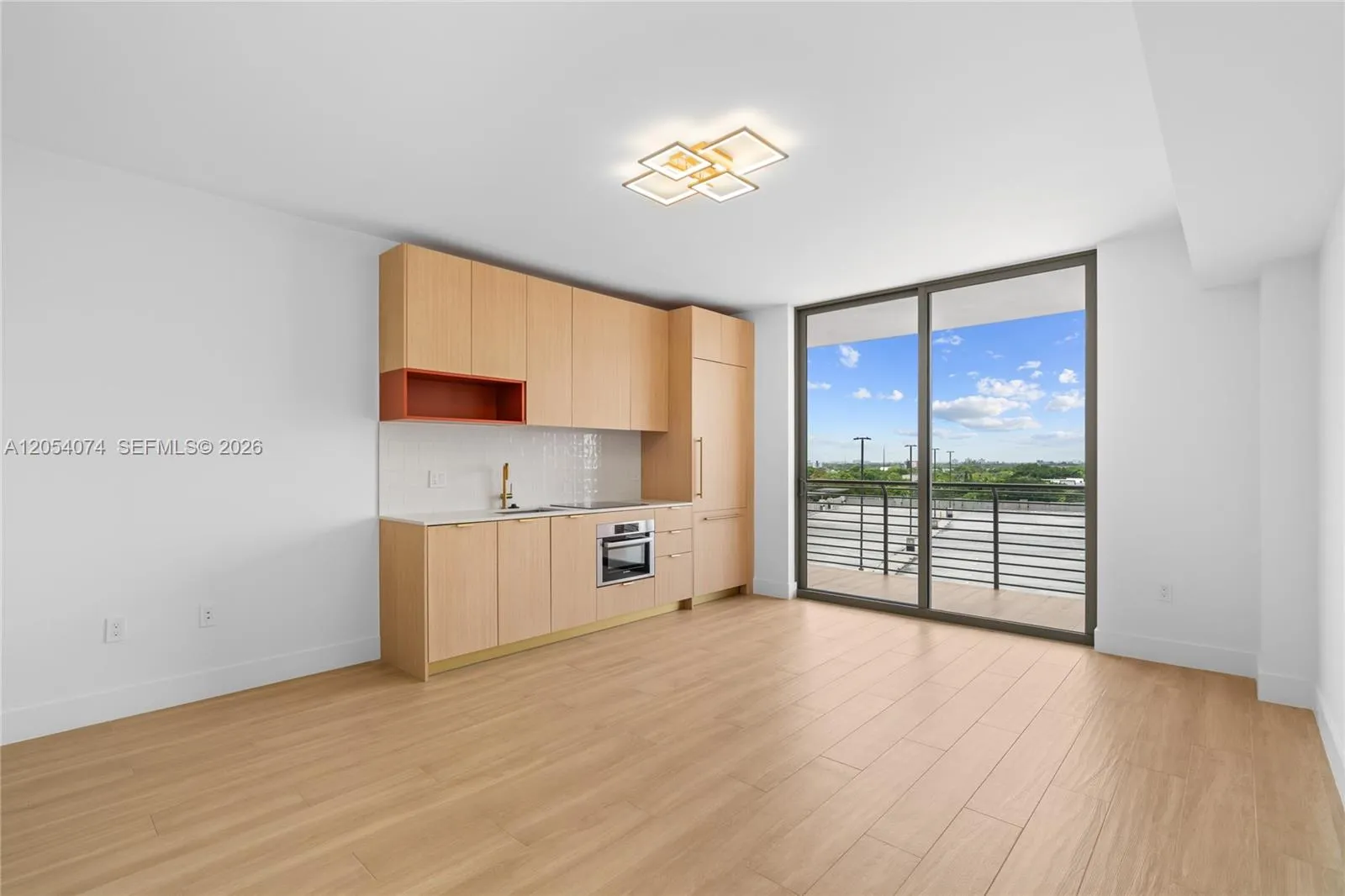 Foto de propiedad en 90 NE 32nd Street 722, Miami, FL 33137 Miami con MLS#