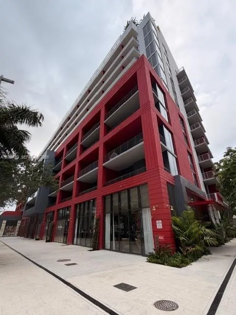 Foto de propiedad en 90 NE 32nd Street 823, Miami, FL 33137 Miami con MLS#