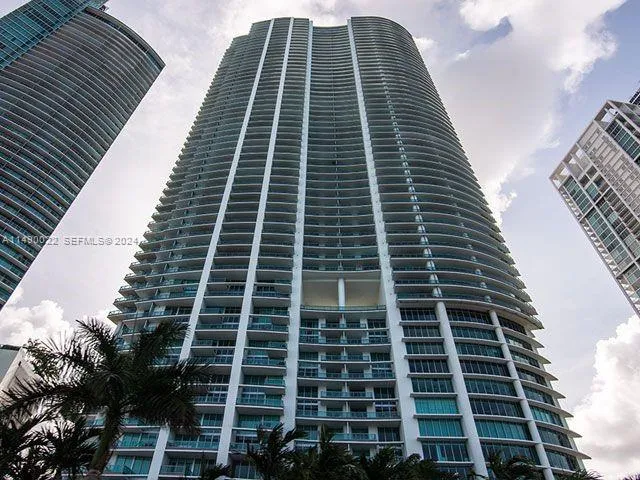 Foto de propiedad en 900 Biscayne Boulevard 4904, Miami, FL 33132 Miami con MLS#