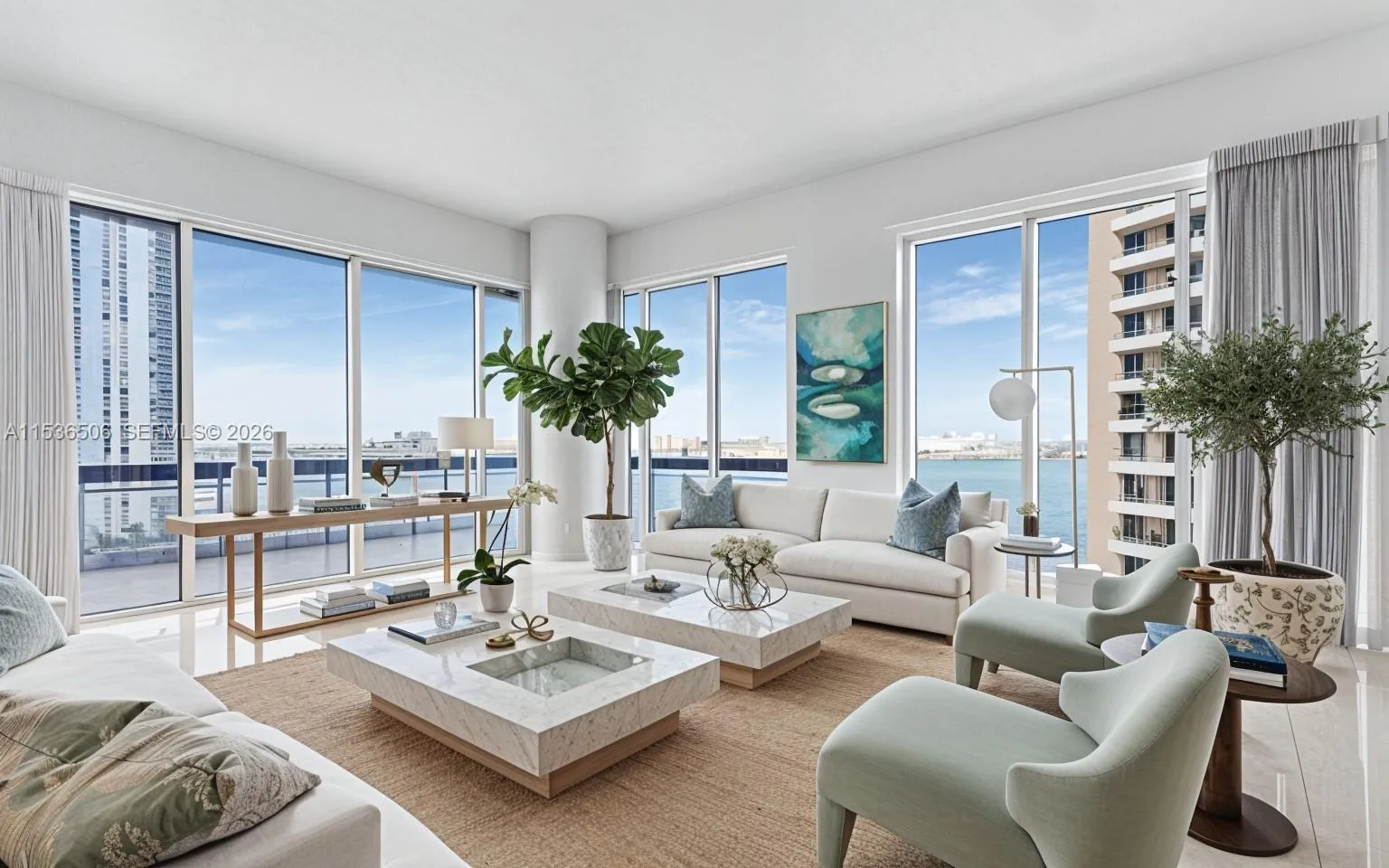 Foto de propiedad en 900 Brickell Key Boulevard 1002, Miami, FL 33131 Miami con MLS# 
