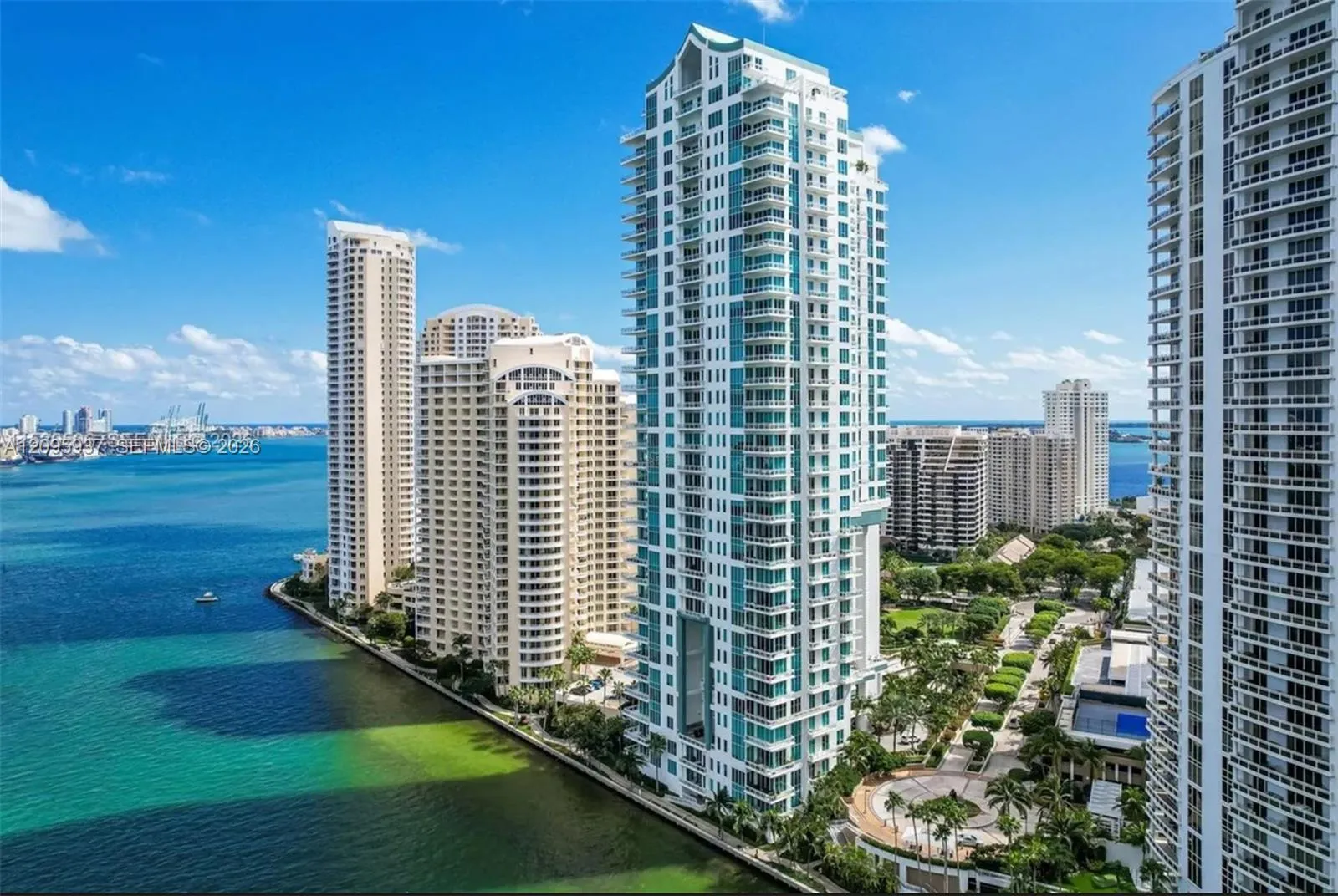 En Venta 900 Brickell Key Boulevard 1901, Miami, FL 33131, Miami, FL 33131