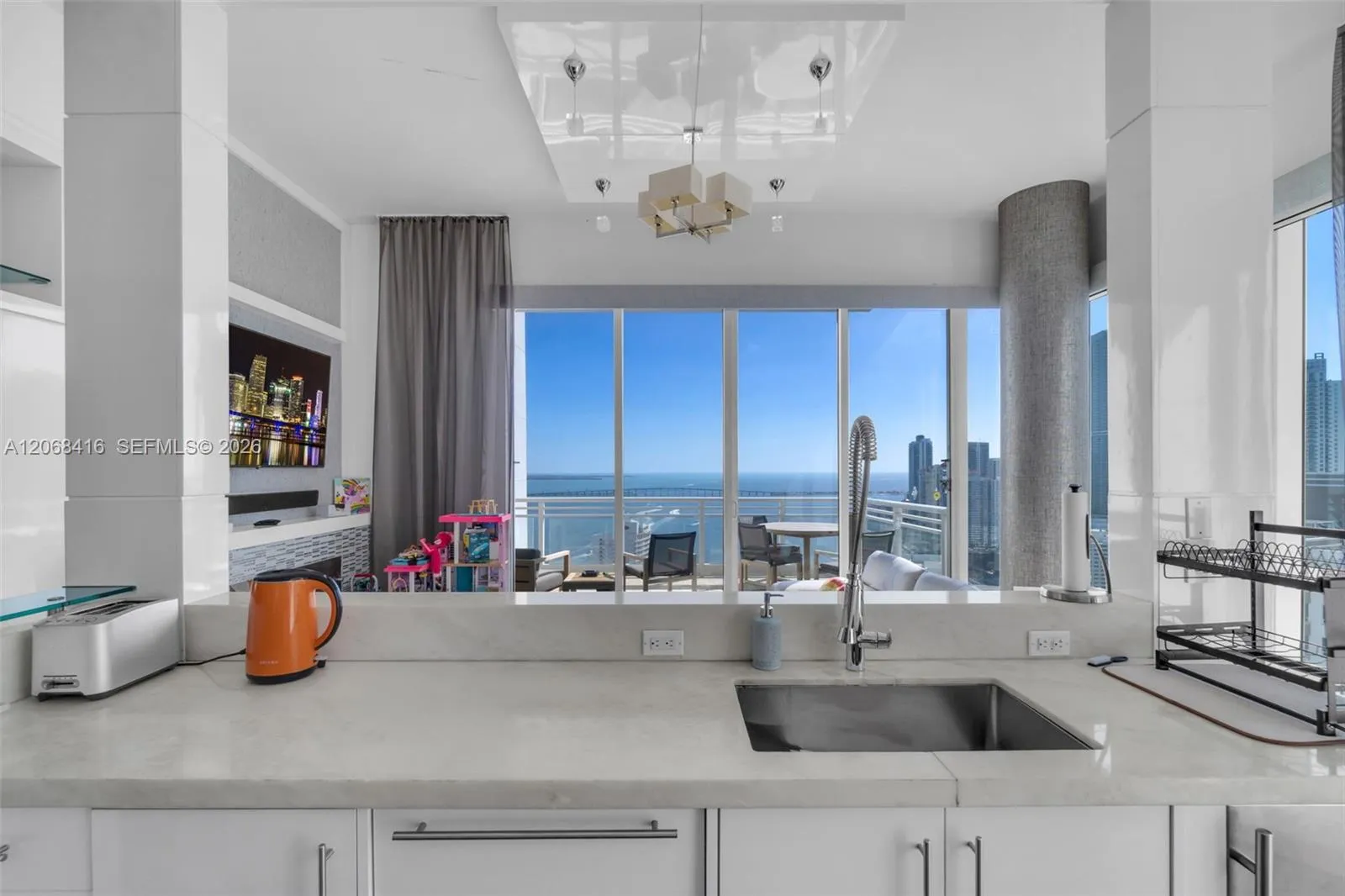 En Venta 900 Brickell Key Boulevard 2904, Miami, FL 33131, Miami, FL 33131