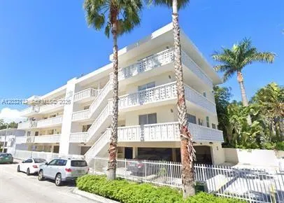 Vendido 900 Euclid Avenue 12, Miami Beach, FL 33139, Miami Beach, FL 33139
